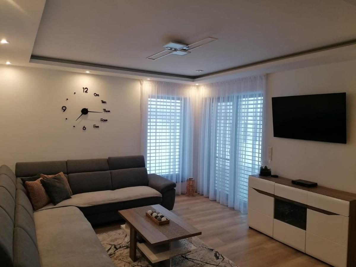 Villa Alex فيلكا لومنيكا المظهر الخارجي الصورة